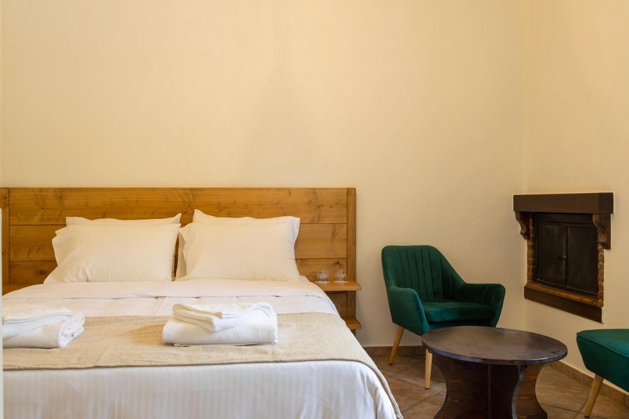 Hotel Katafigio Elati  Exterior photo